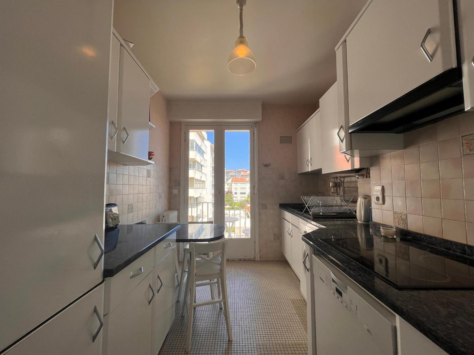 Appartement Lumineux, Proche Plage, Balcon, Parking, Wifi - Fr-1-239-962 Saint-Jean-de-Luz Eksteriør billede